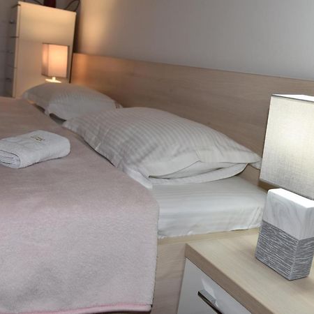 בודווה Apartment Lux Fontana מראה חיצוני תמונה