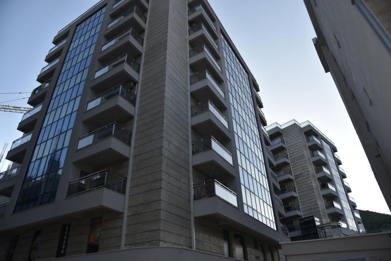 בודווה Apartment Lux Fontana מראה חיצוני תמונה