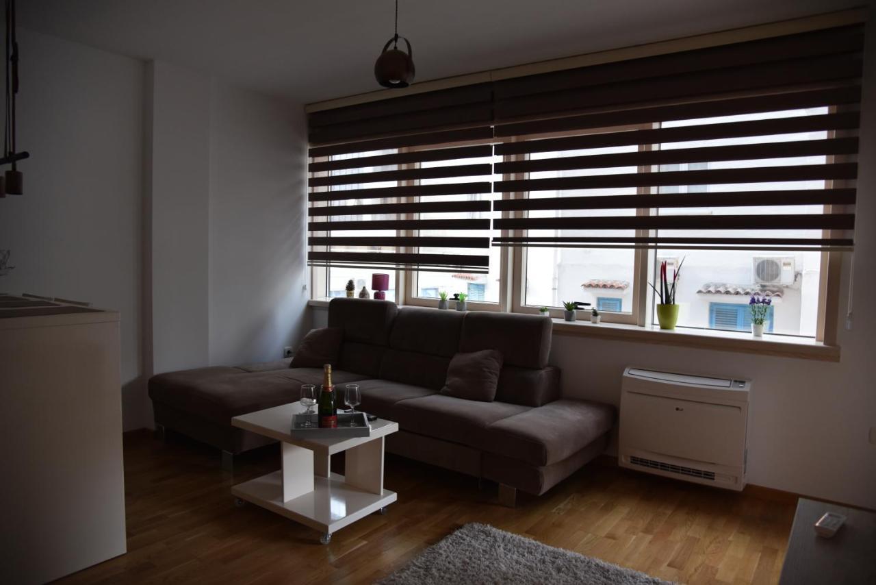 בודווה Apartment Lux Fontana מראה חיצוני תמונה