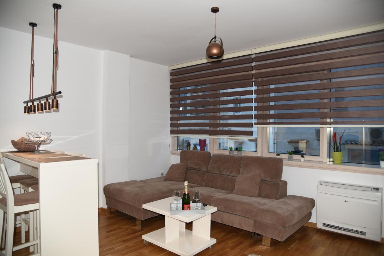 בודווה Apartment Lux Fontana מראה חיצוני תמונה