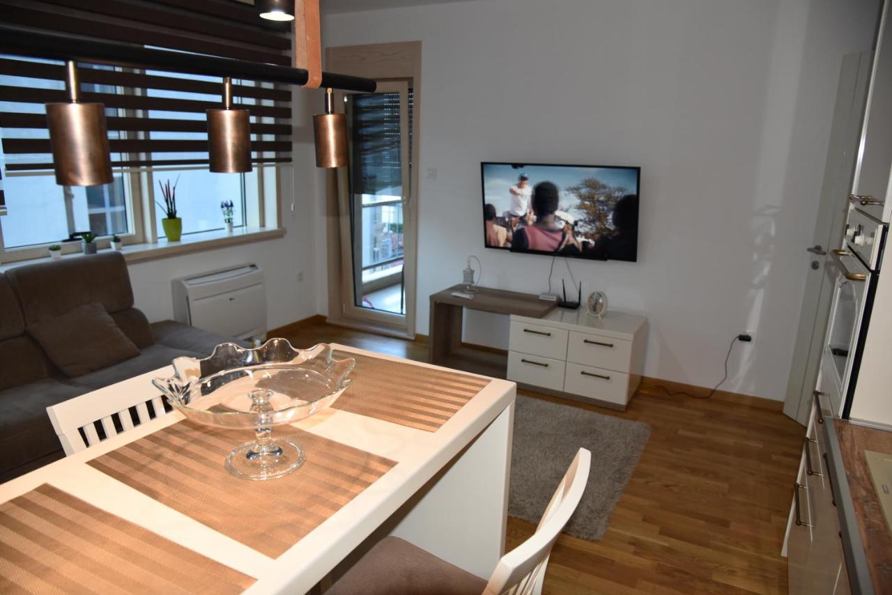 בודווה Apartment Lux Fontana מראה חיצוני תמונה